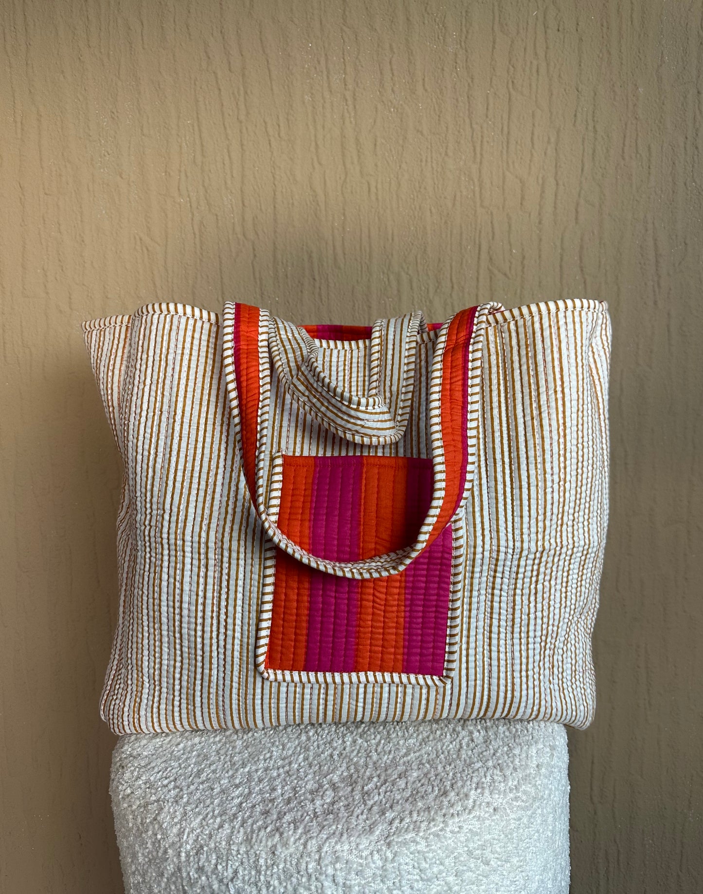 Tote bag