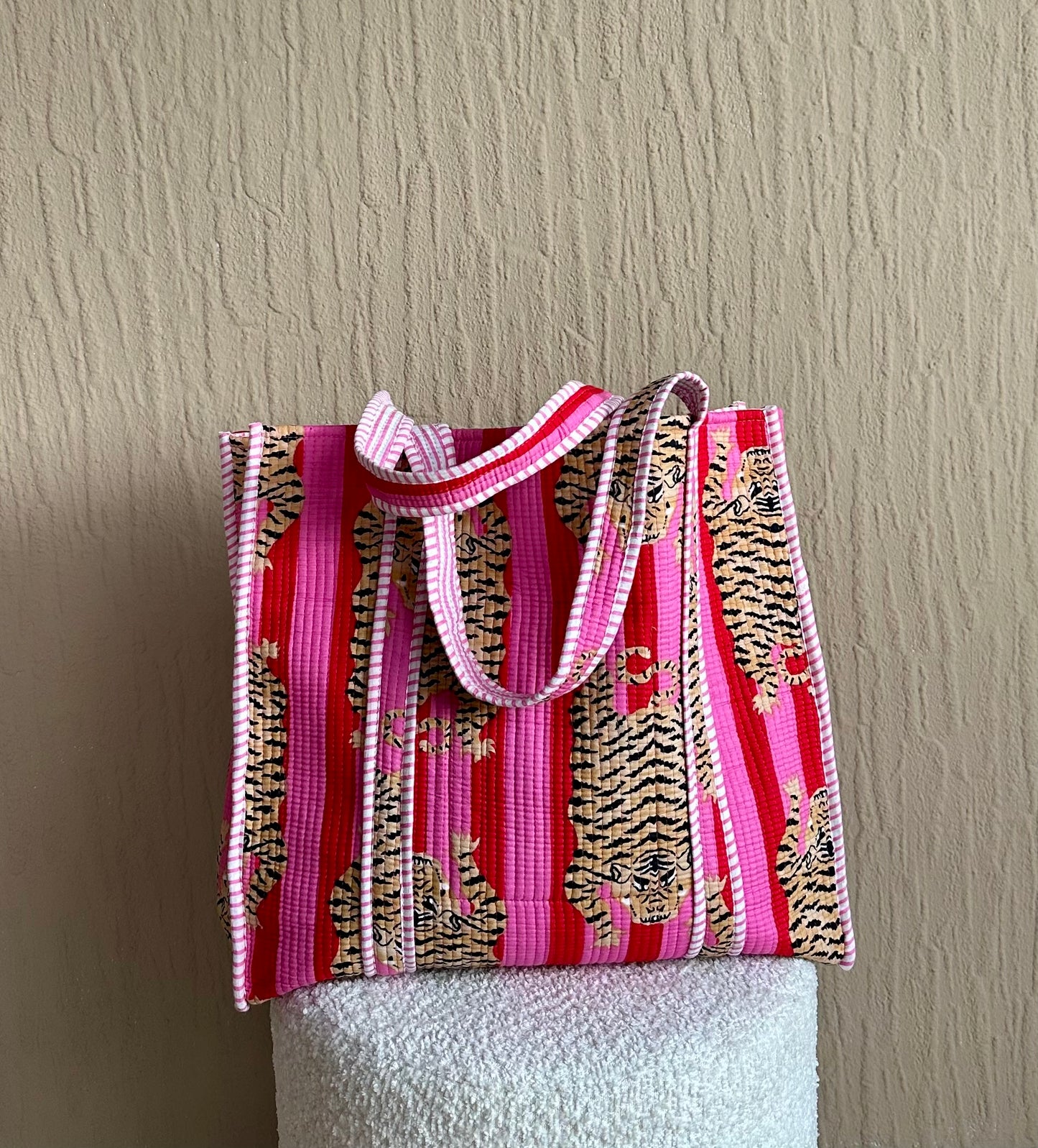 Tote bag
