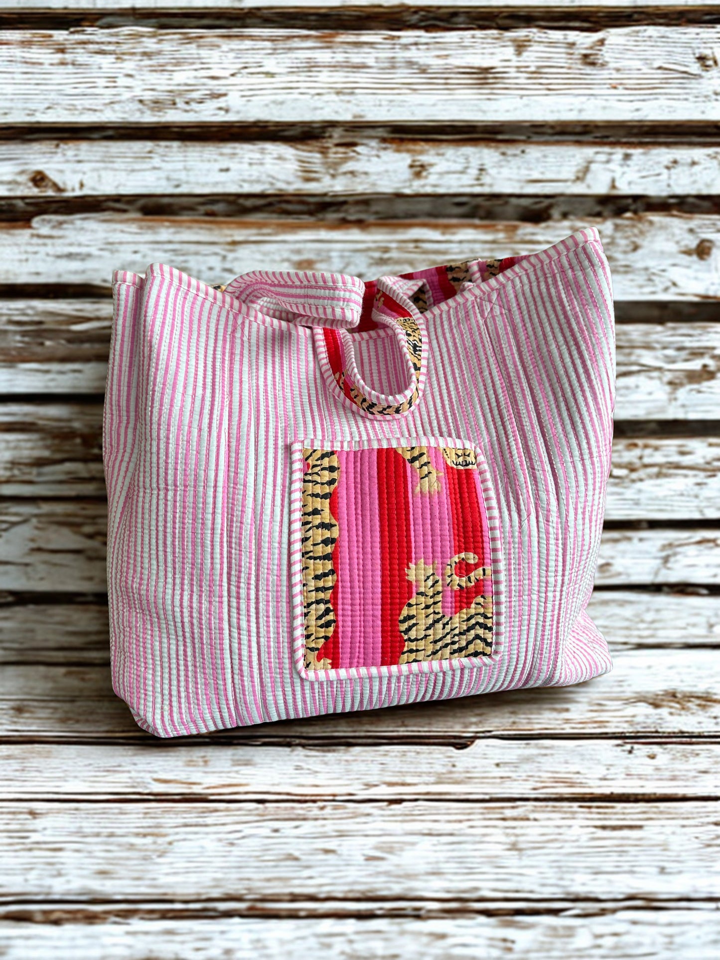 Tote bag