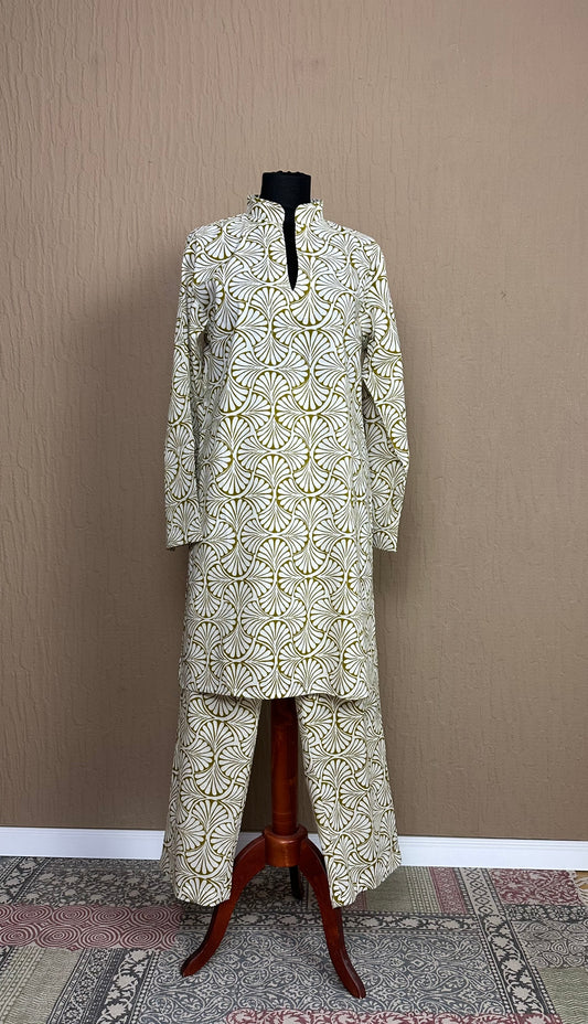 Tunika Set von vorne