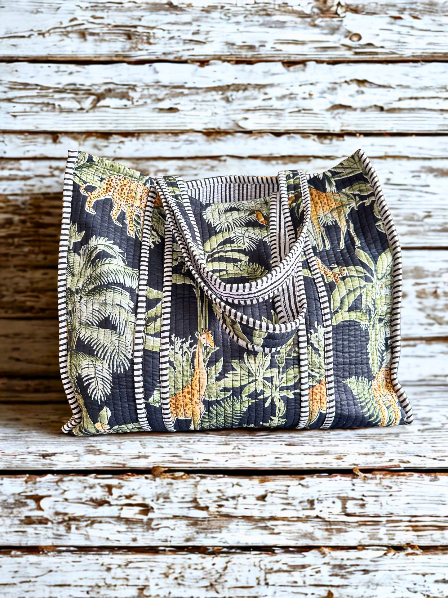 Tote bag